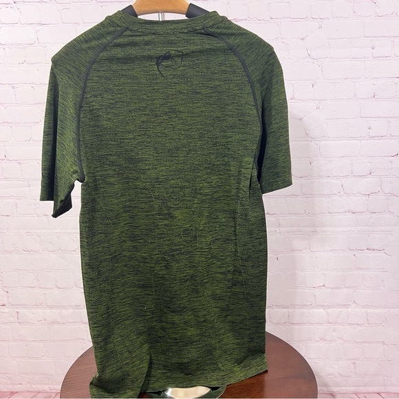 ALPHALETE MUSCLE SHIRT GYM SHIRT NWT MEDIUM VERY STRETCHY - Picture 10 of 16